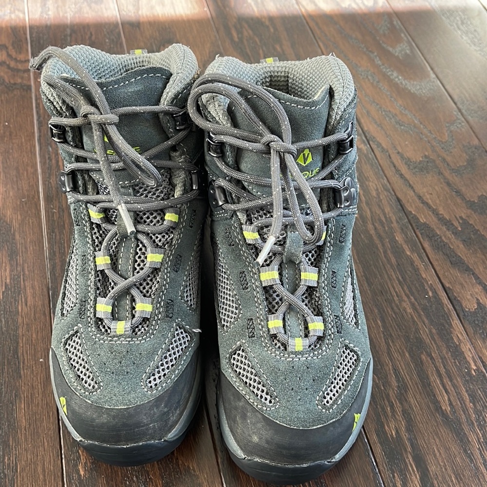 Vasque hiking boots